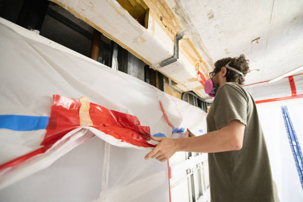 Best Real Estate Mold Inspection  in Urbandale, IA